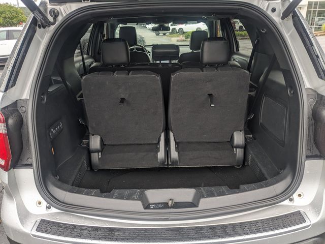 2019 Ford Explorer Platinum photo