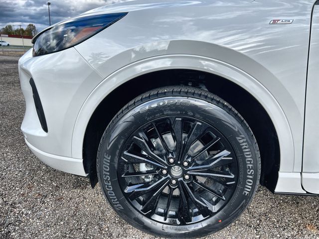 New 2026 White Ford ST-Line Elite image 20