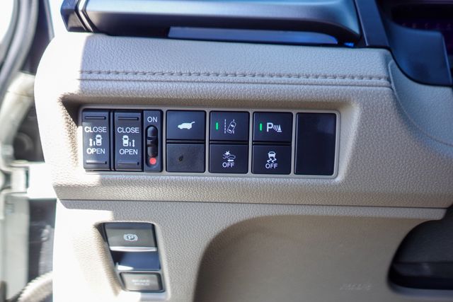 Used 2019 Honda Odyssey Van