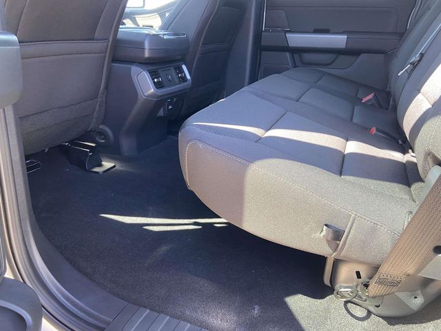 New 2026 White Ford XLT image 9