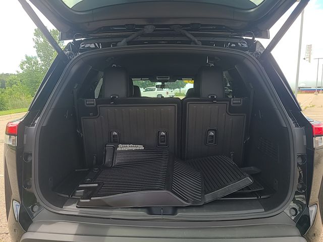 Used 2025 Nissan Pathfinder SUV