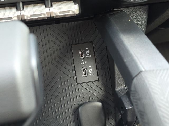 2025 Toyota Tacoma Hybrid:46433A2