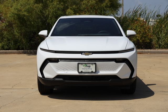 2026 Chevrolet Equinox EV LT White at Traditions Chevrolet