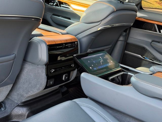 Used 2023 Jeep Grand Wagoneer SUV