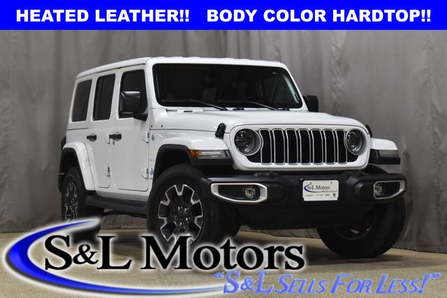 Bright White Clearcoat 2024 Jeep Wrangler Sahara 4-Door 4WD SUV / Crossover Four-Wheel Drive 8-Speed Automatic