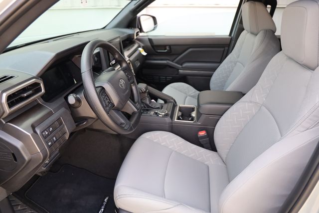 2026 Toyota Tacoma SR5 - 11