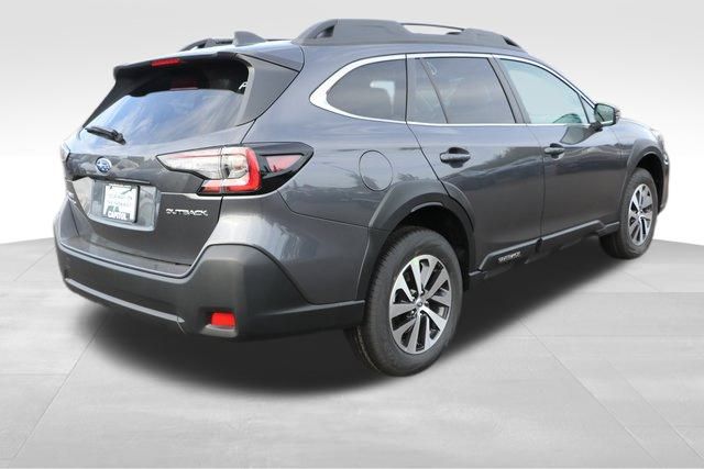 2025 Subaru Outback Premium 18