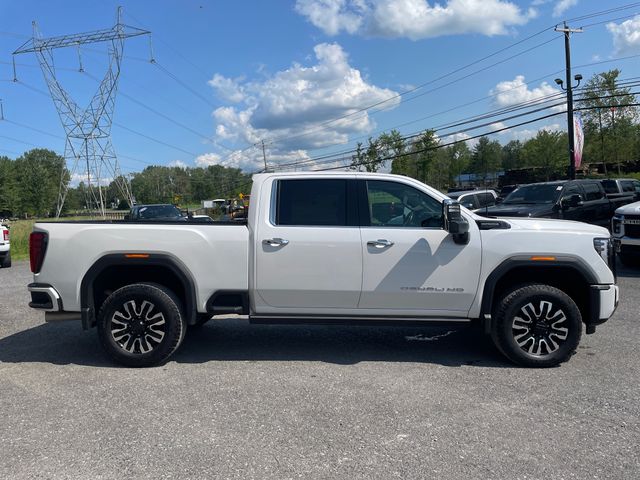 2024 GMC Sierra 2500HD Denali Ultimate - White Frost Tricoat exterior view 6