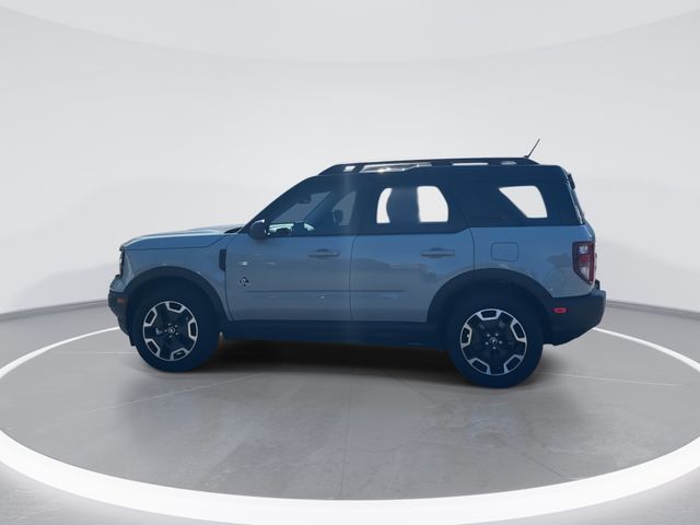 Used 2024 Green Ford Outer Banks image 4