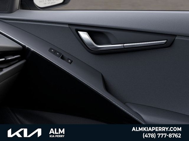 2025 Kia Niro LX photo 23