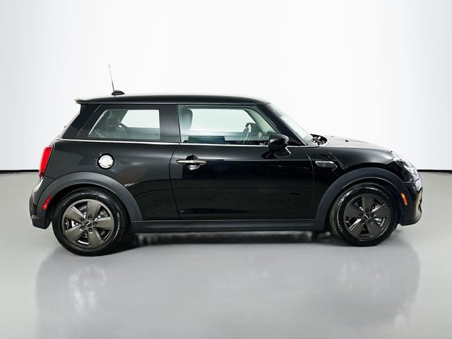 2022 MINI Cooper S  4