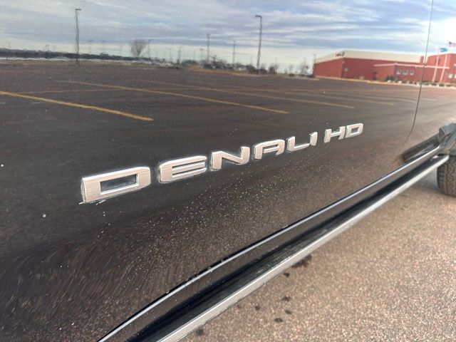 2023 GMC Sierra 2500HD Denali