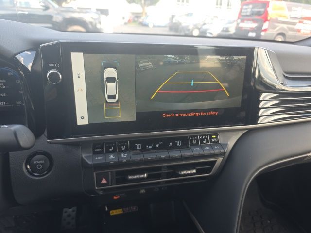 2025 Toyota Camry XSE - Photo 23