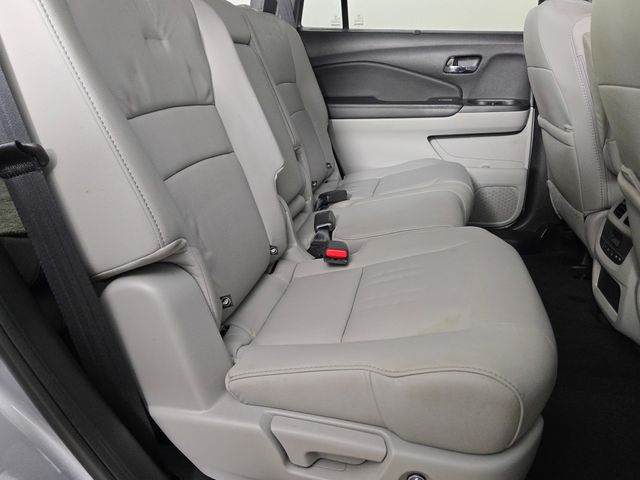 2021 Honda Pilot EX-L - Photo 6