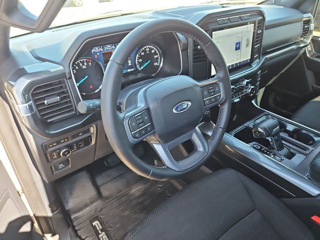 Used 2023 Gray Ford XLT image 11