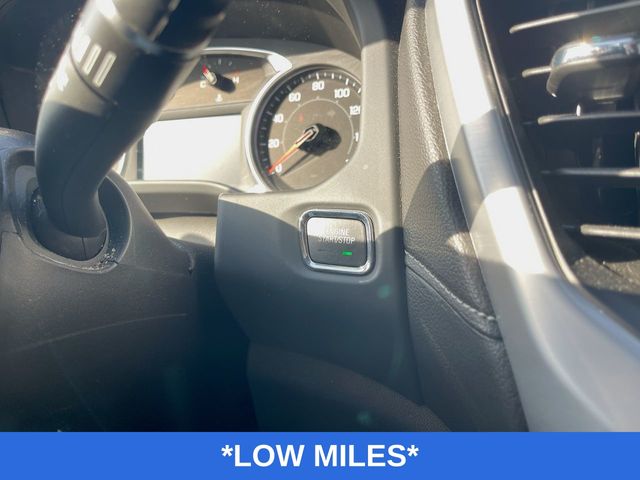Used 2023 GMC Acadia For Sale in Livonia, MI