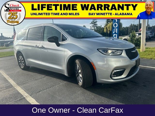 Silver Mist Clearcoat 2024 Chrysler Pacifica Hybrid Minivan Front-Wheel Drive Continuously Variable Transmission