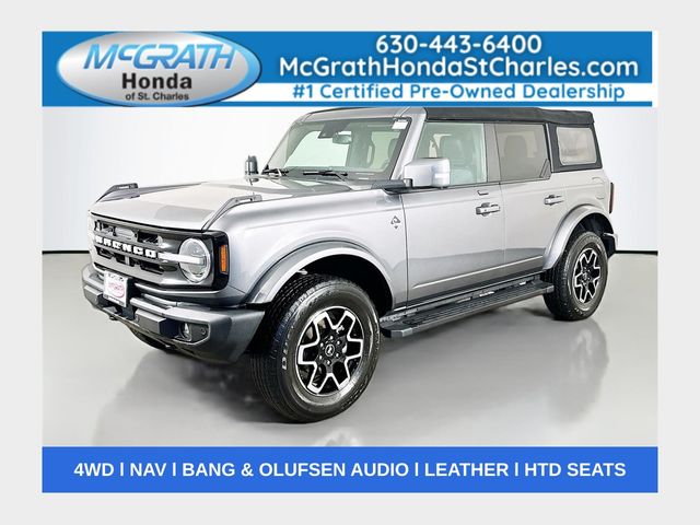 Gray Metallic 2022 Ford Bronco Outer Banks 4-Door 4WD SUV / Crossover Four-Wheel Drive Automatic