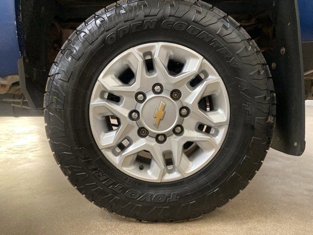 2019 Chevrolet Silverado 3500HD thumbnail 14
