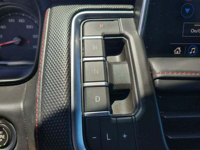 2021 Chevrolet Suburban RST Black at Traditions Chevrolet