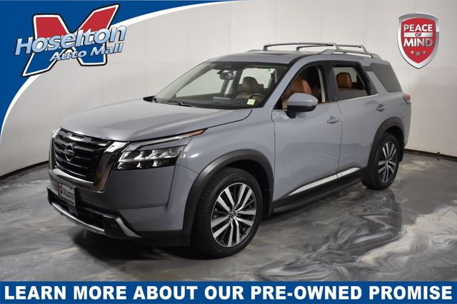 2022 Nissan Pathfinder Platinum 4WD