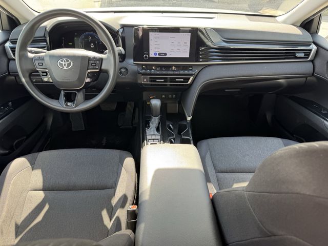 2025 Toyota Camry LE - 11