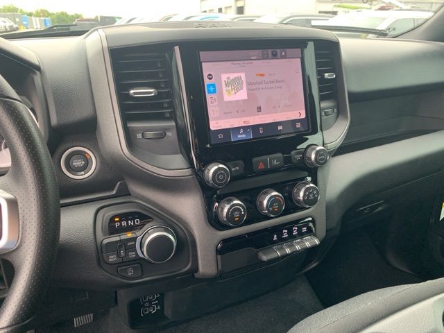 2025 RAM 1500 Tradesman photo