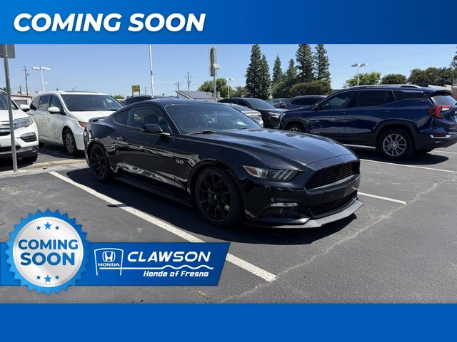2017 Ford Mustang GT Coupe Premium's photo