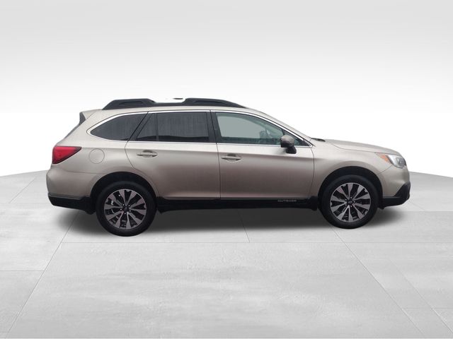 2016 Subaru Outback 3.6R photo