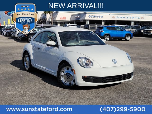 Pure White 2016 Volkswagen Beetle Classic Hatchback Front-Wheel Drive 6-Speed Automatic