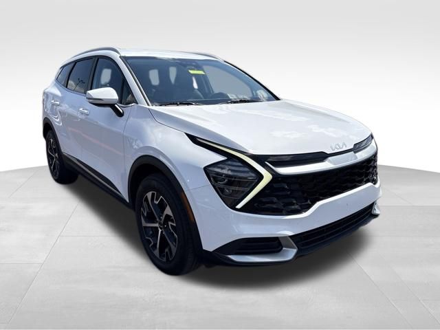 Glacial White Pearl 2025 Kia Sportage SUV / Crossover All-Wheel Drive 8-Speed Automatic
