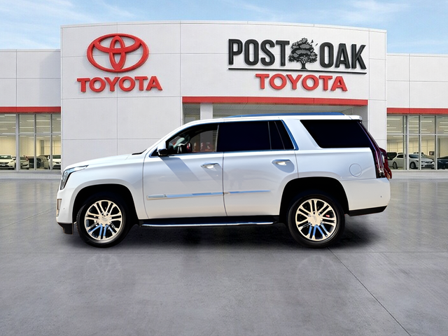 Crystal White Tricoat 2019 Cadillac Escalade RWD SUV / Crossover Rear-Wheel Drive