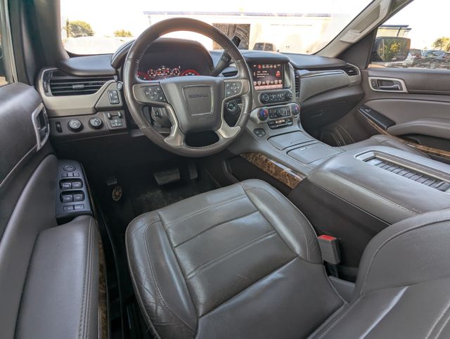 2016 Black GMC Yukon XL Denali AWD SUV