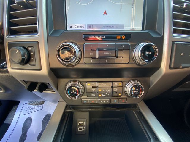 Used 2019 Black Ford Platinum image 19
