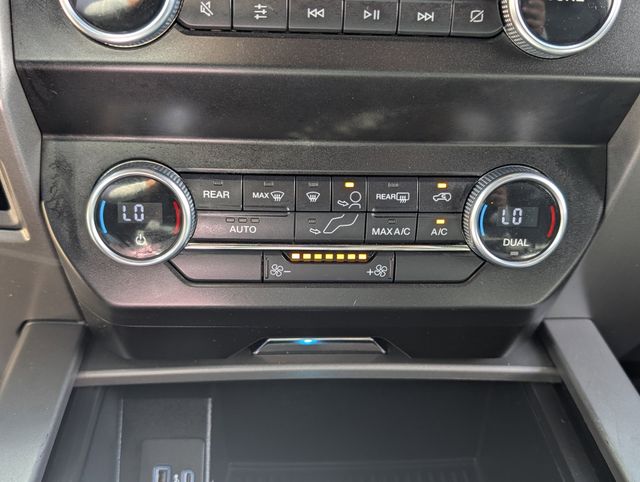 2021 Ford Expedition XLT Black at AutoSavvy Houston Southwest