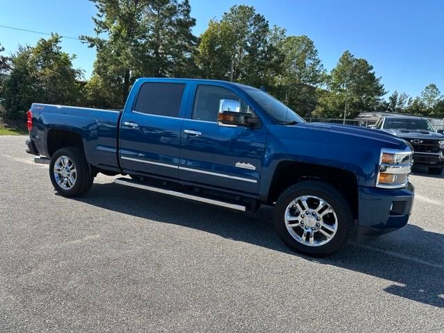 2018 Chevrolet Silverado 2500HD High Country 7