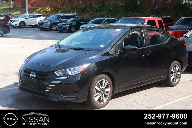 Super Black Metallic 2024 Nissan Versa Sedan Front-Wheel Drive Continuously Variable Transmission