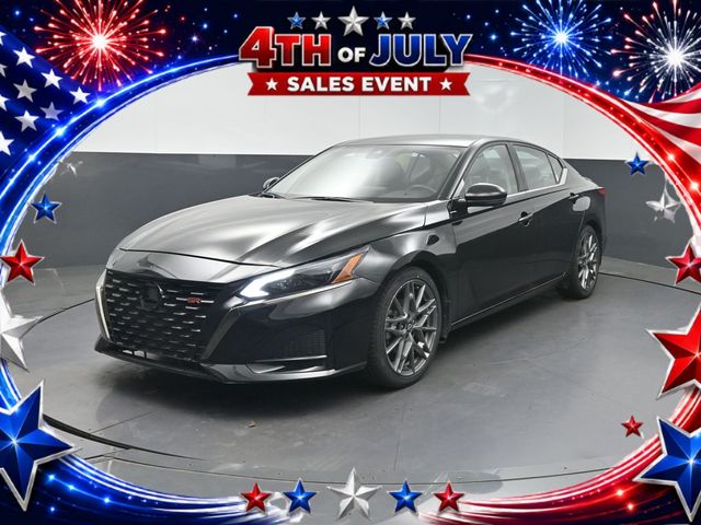 Super Black Clearcoat 2023 Nissan Altima Sedan Front-Wheel Drive Continuously Variable Transmission