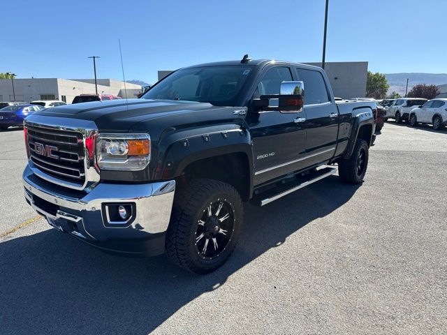 Dark Slate Metallic 2017 GMC Sierra 2500HD SLT Crew Cab SB 4WD Pickup Truck Four-Wheel Drive 6-Speed Automatic Overdrive