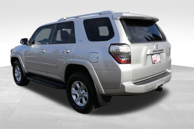 2018 Toyota 4Runner SR5 21