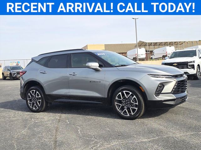 Sterling Gray Metallic 2025 Chevrolet Blazer RS FWD SUV / Crossover Front-Wheel Drive 9-Speed Automatic Overdrive