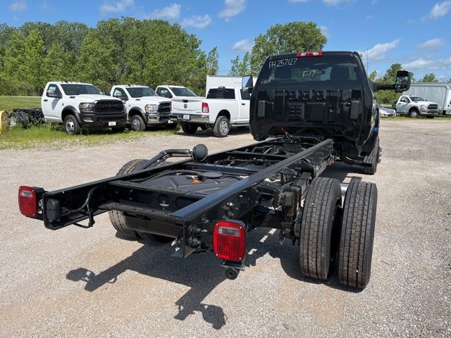 2023 Chevrolet Silverado 1500 LT 12