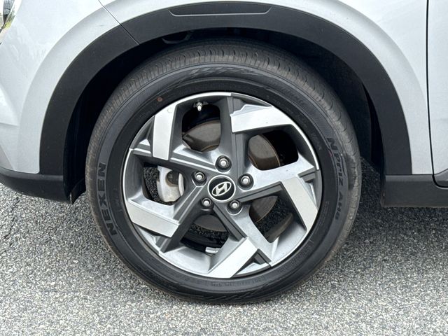 Used 2025 Hyundai Venue SUV
