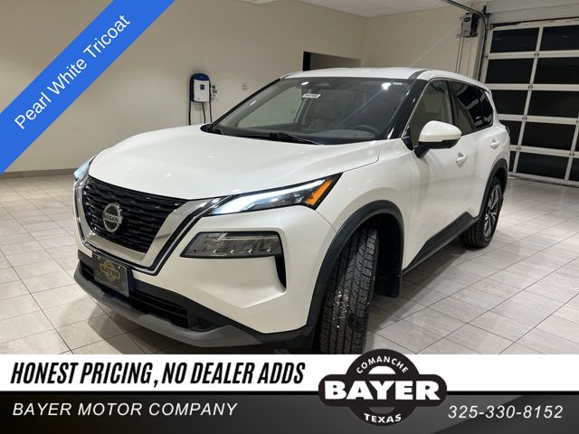 Pearl White Tricoat 2021 Nissan Rogue SV AWD SUV / Crossover All-Wheel Drive Continuously Variable Transmission