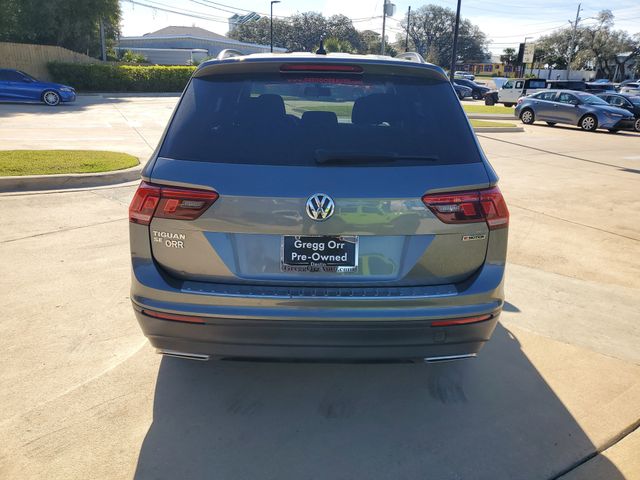 Used 2019  Volkswagen 2.0T SE image 10