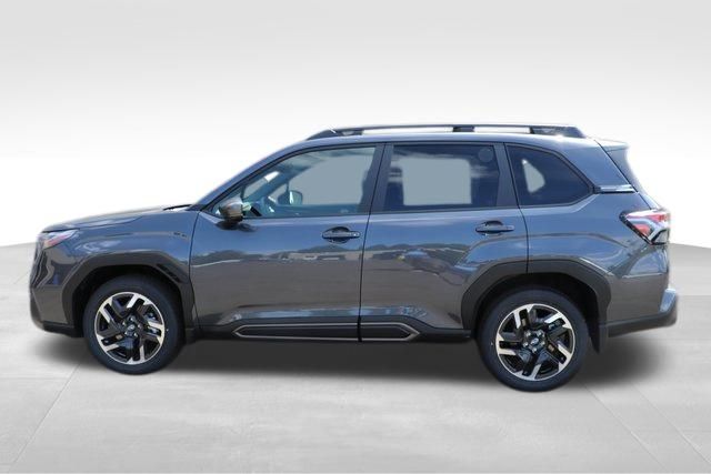 2025 Subaru Forester Limited 21