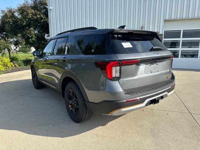 New 2026 Gray Ford Tremor image 7