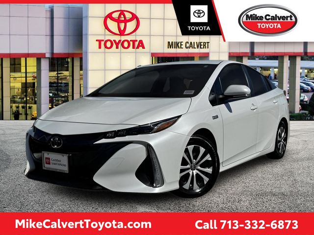 Pearl 2022 Toyota Prius Prime Hatchback Front-Wheel Drive Continuously Variable Transmission