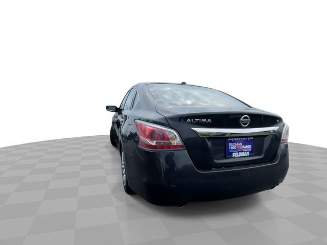 Used 2015 Nissan Altima For Sale in Muncie, IN