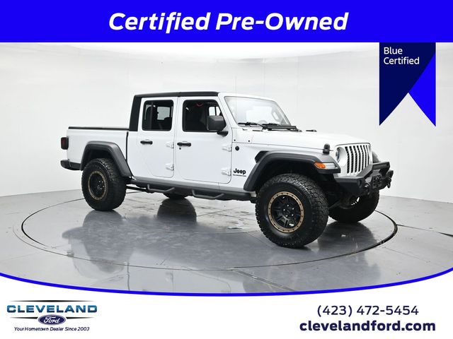 Bright White Clearcoat 2020 Jeep Gladiator Sport Crew Cab 4WD Pickup Truck Four-Wheel Drive 6-Speed Manual